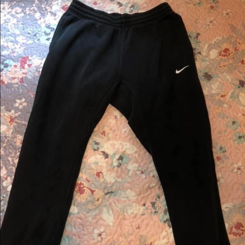 Men’s Nike joggers